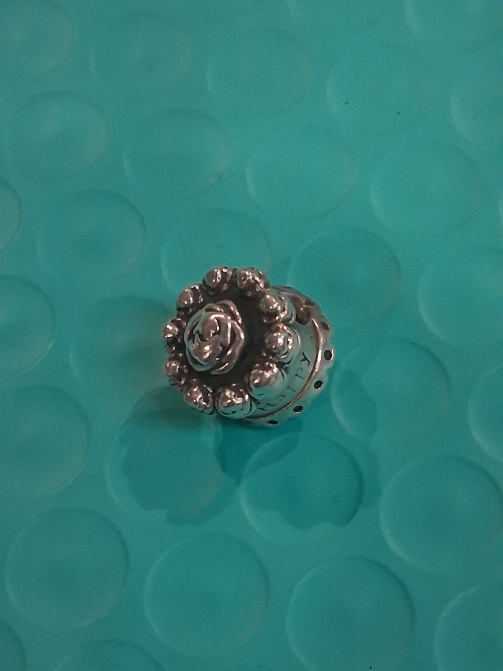 Pandora Happy Birthday Cake Charm - Picture 3 of 4